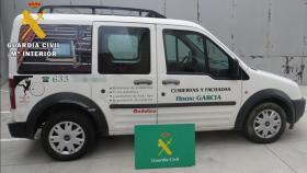 Burgos-furgoneta-guardia-civil-viviendas
