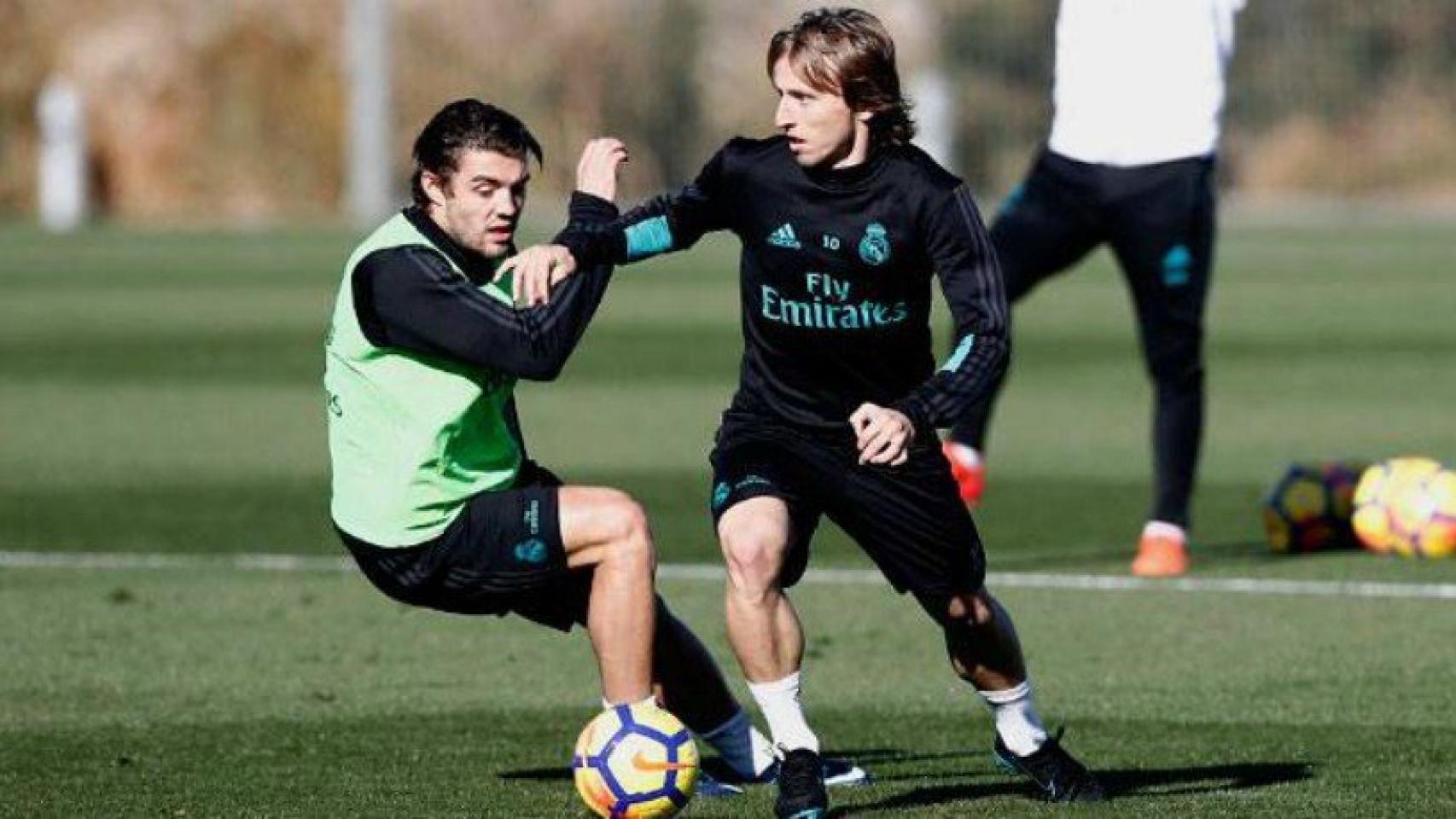 Modric entrena con Kovacic