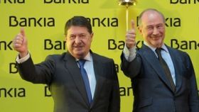 El expresidente de Bankia, Rodrigo Rato, junto al expresidente José Luis Olivas.