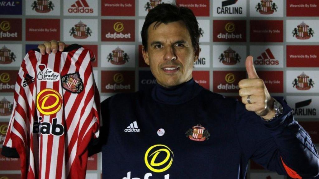 Chris Coleman en su presentación como entrenador del Sunderland. Foto: Twitter (@SunderlandAFC)