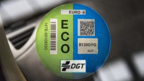 Etiqueta ECO concedida por la DGT.