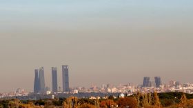 Vista de la capa de contaminación que cubre Madrid estos días