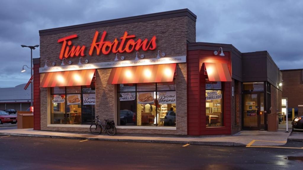 Una cafetería Tim Hortons.