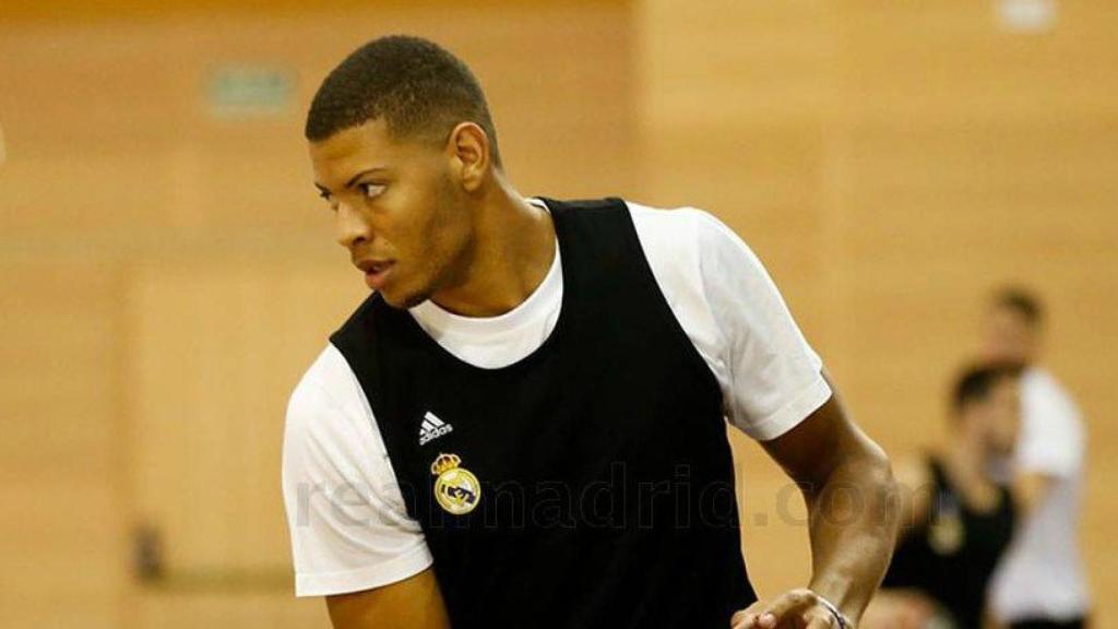 Tavares, en su primer entrenamiento con el Real Madrid