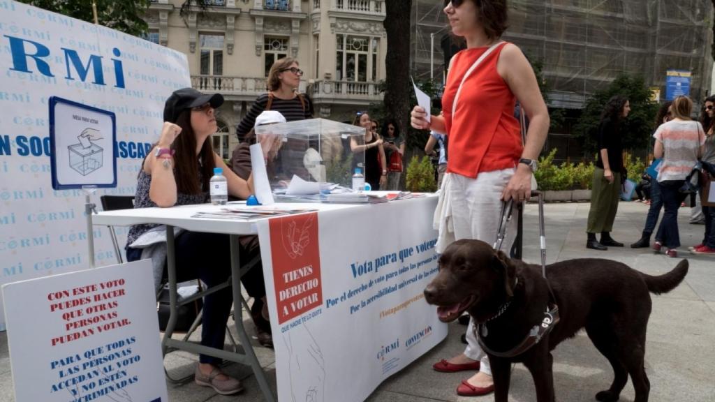 En 2016 organizaron una concentración llamada Vota para que votemos.