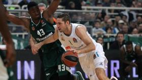 Causeur ante Panathinaikos. Foto: Twitter (@acbcom).