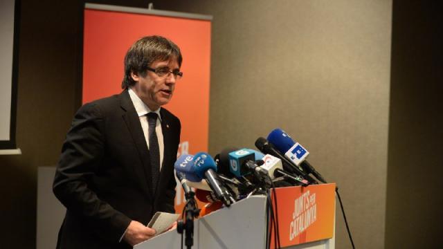 Puigdemont en la presentación de la candidatura de JxCat.