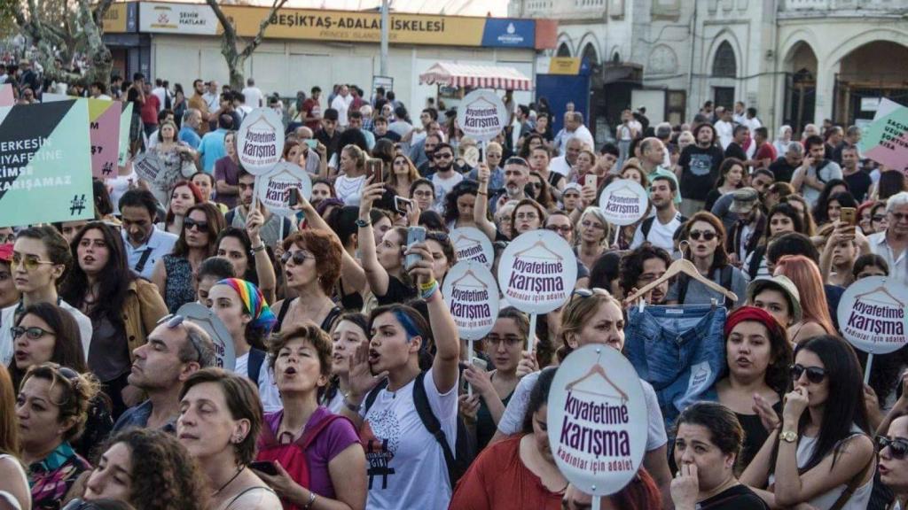 Una protesta contra la violencia machista en Turquía este verano.