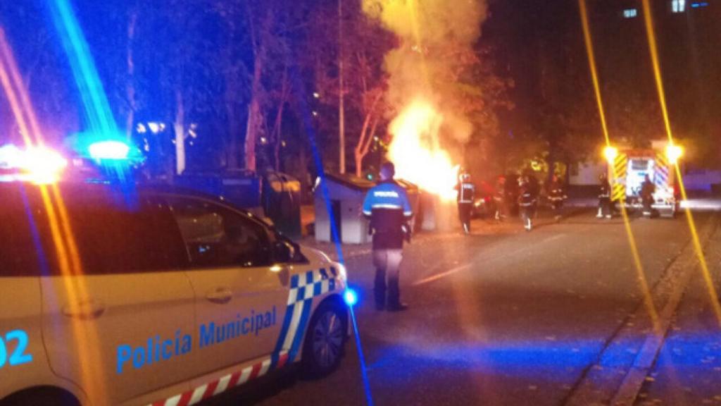 Valladolid-fuego-vandalos-bomberos