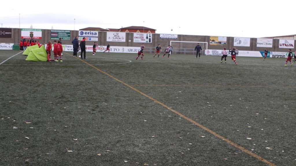 Imagen de un partido de alevines.