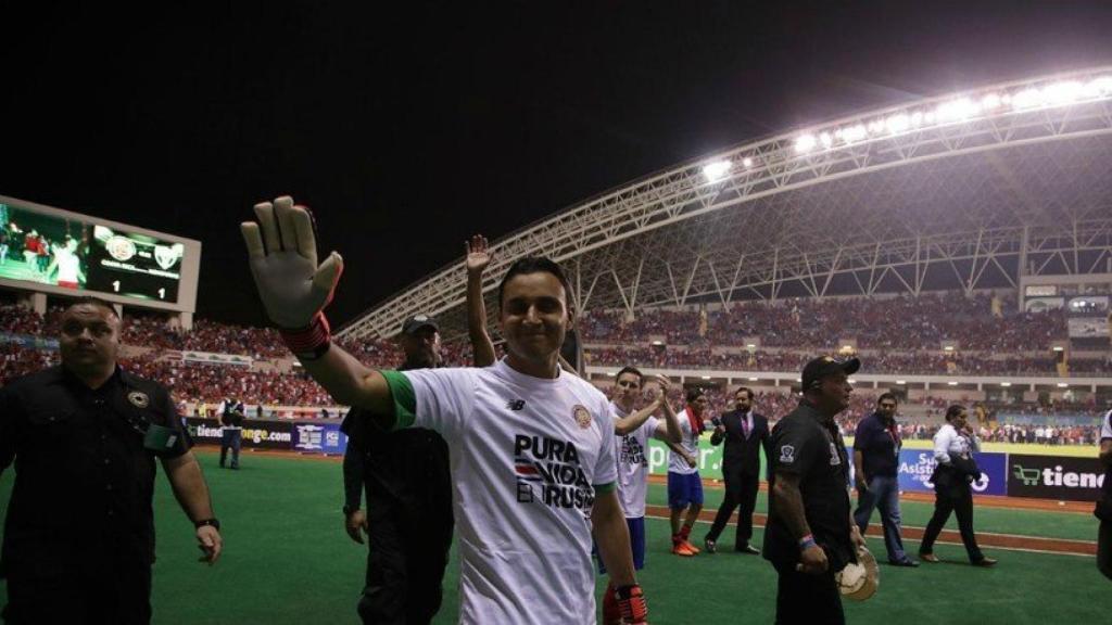 Keylor Navas celebrando el pase al Mundial de Rusia 2018. Foto: Twitter (@FEDEFUTBOL_CR)