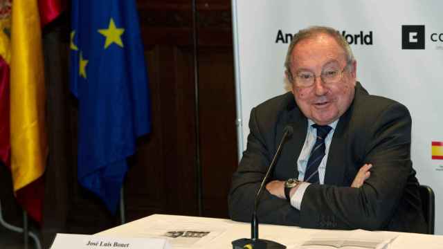 El presidente de Freixenet, José Luis Bonet, durante su rueda de prensa en Bruselas