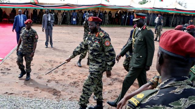 Salva Kiir en una ceremonia por el cuarto aniversario del Ejército de Liberación del Pueblo de Sudán