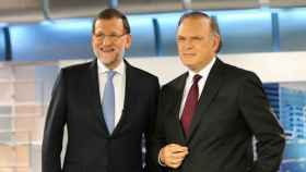 Críticas a Pedro Piqueras por no preguntarle a Rajoy si es M. Rajoy