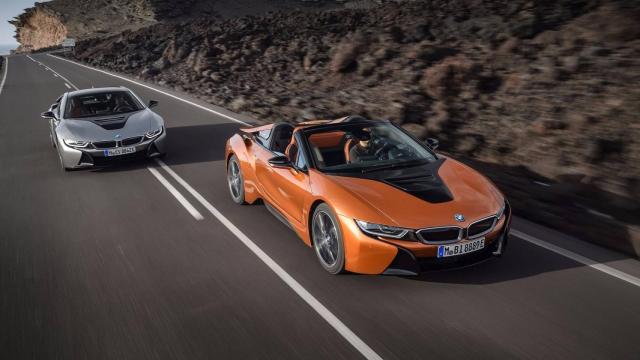 BMW i8 Roadster, 374 CV a cielo abierto