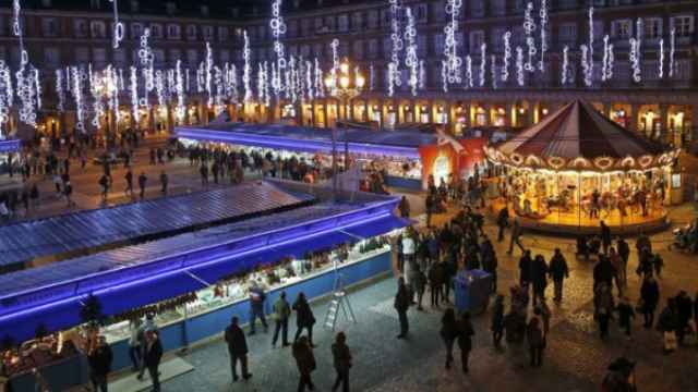 El mercado de la Plaza Mayor es uno de los grandes atractivos durante la Navidad.