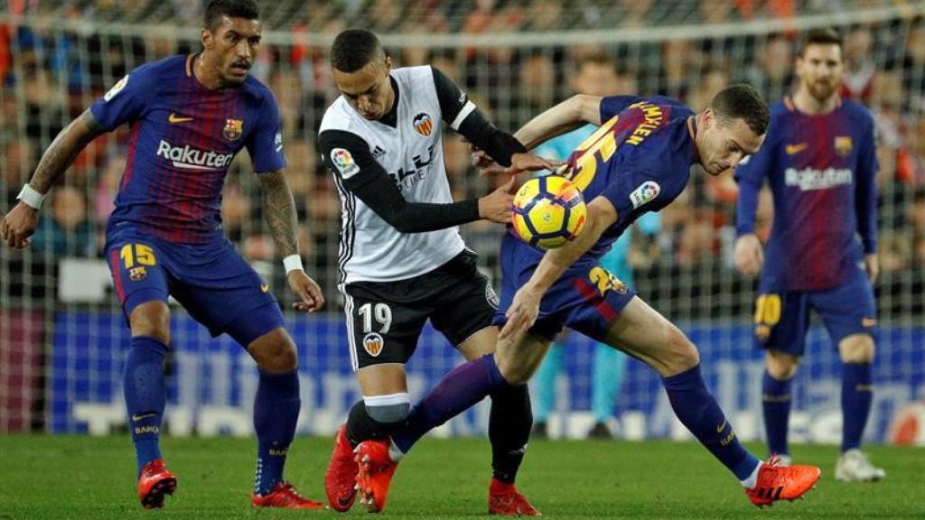 Vermaelen, durante su partido contra el Valencia.