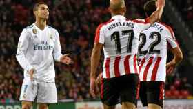 Cristiano Ronaldo se lamenta tras una ocasión fallida ante el Athletic.