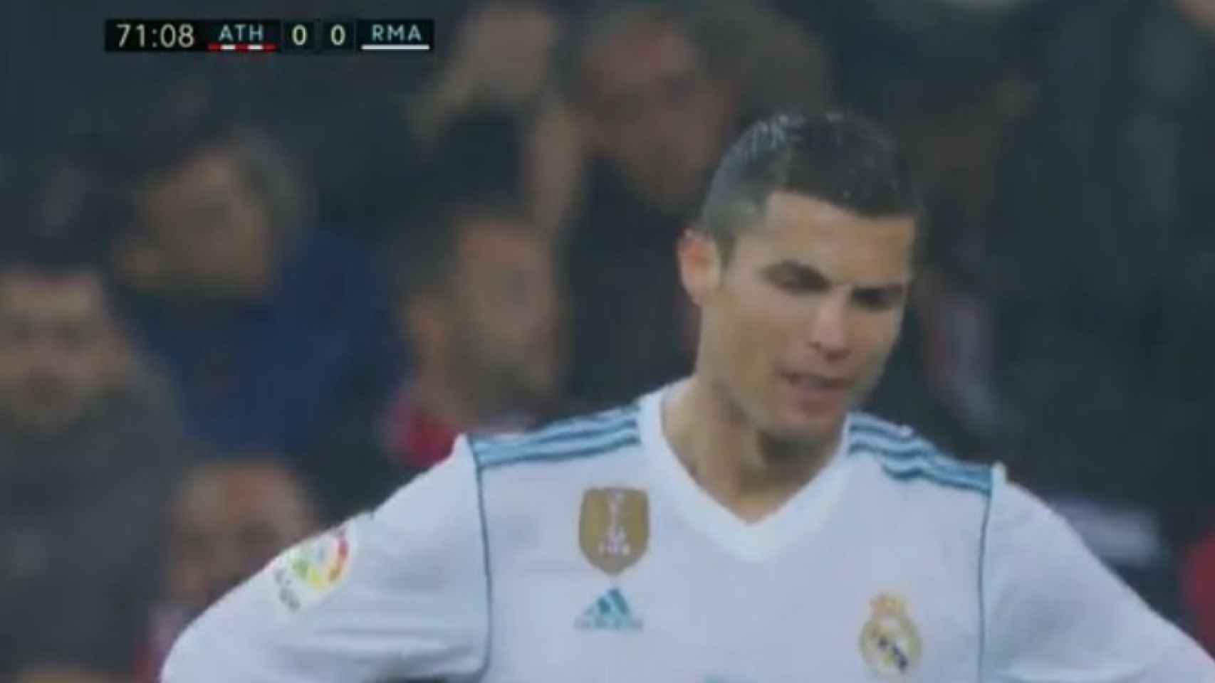 Cristiano Ronaldo se lamenta tras fallar una ocasión ante el Athletic