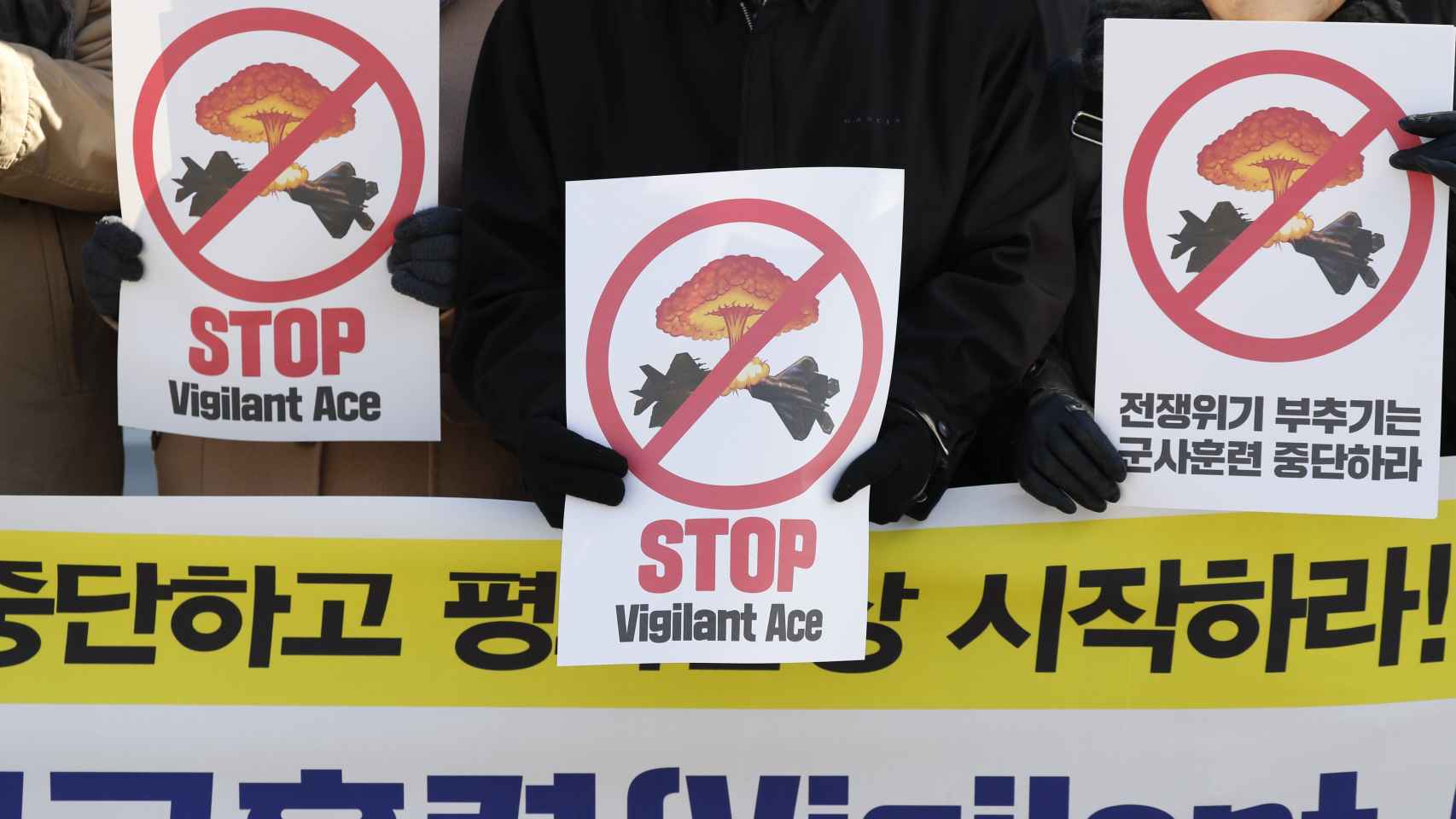 Imagen de las protestas por las maniobras bélicas en Corea del Sur.