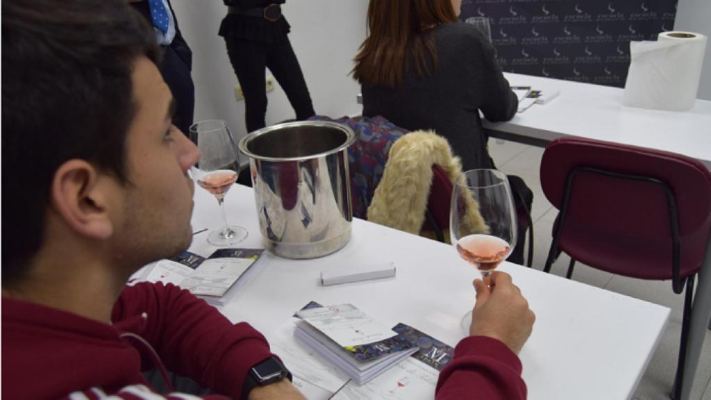 Los alumnos han probado unos vinos de gran calidad.