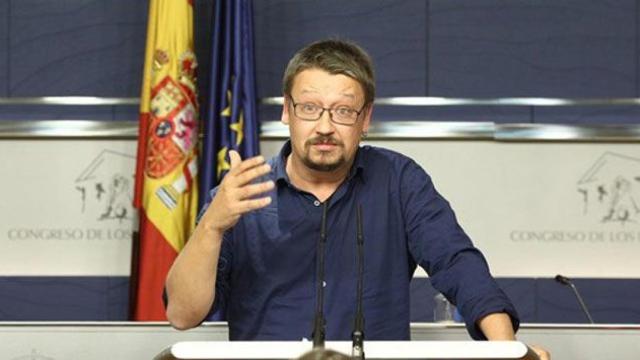 Xavier Domènech, durante una rueda de prensa en el Congreso.