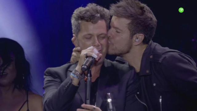 Alejandro Sanz y Pablo López