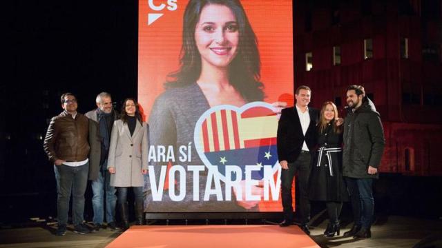 Inés Arrimadas junto a Albert Rivera y otros miembros de Ciudadanos