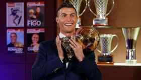 Cristiano Ronaldo recibe su cuarto Balón de Oro