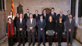 El expresident Carles Puigdemont acompañado de su gabinete en una foto de archivo.