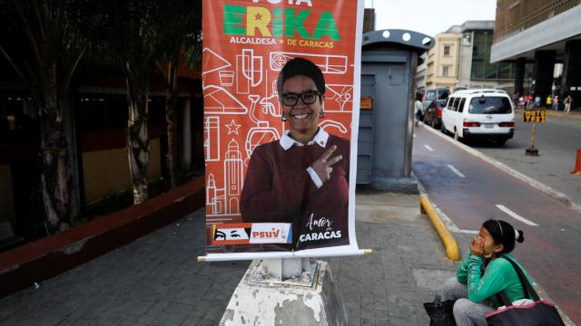 Cartel de la candidata a la alcaldía de Libertador, distrito de Caracas