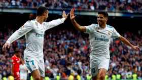 Cristiano Ronaldo y Asensio, celebrando un gol