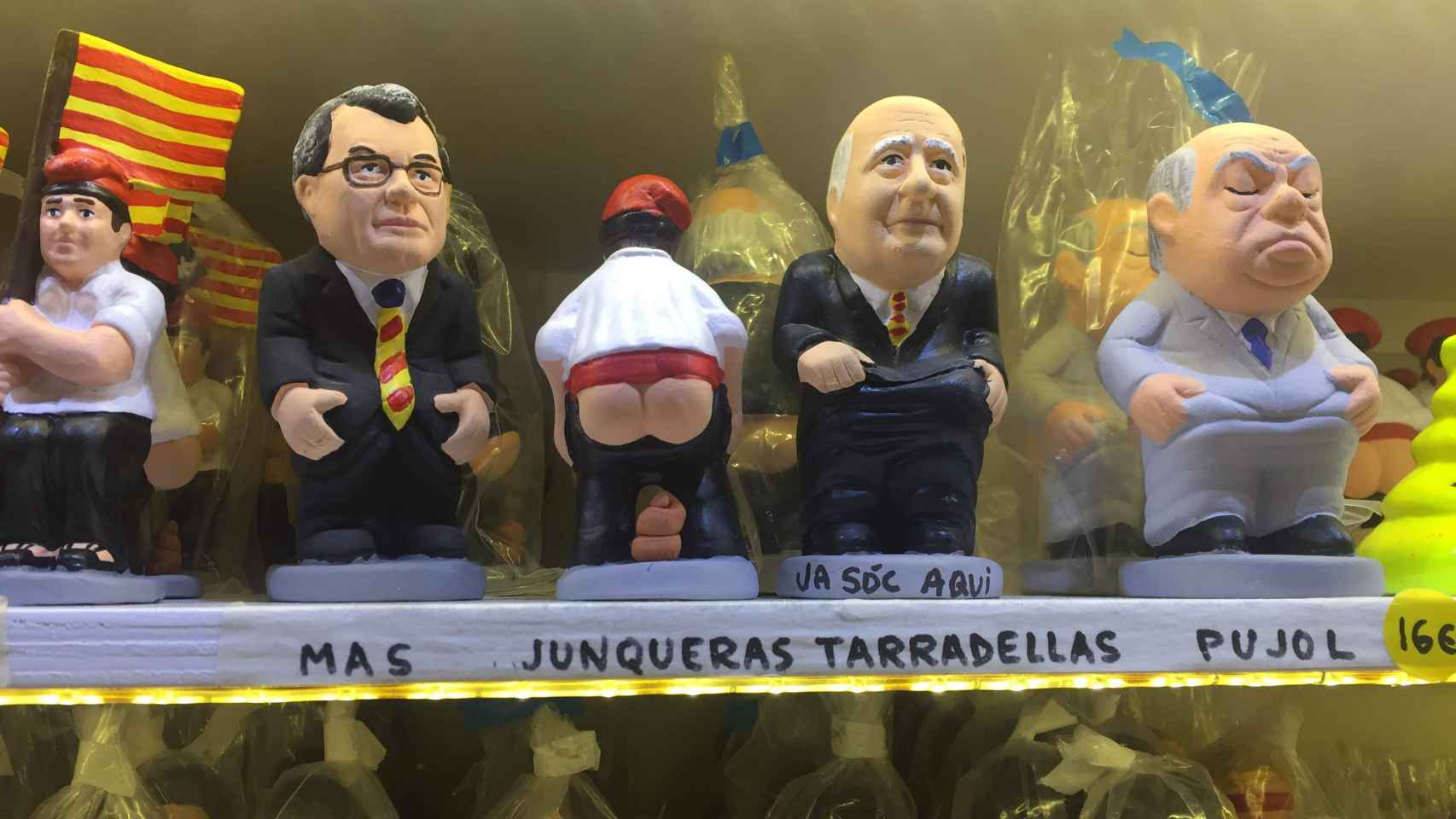 La figura de Junqueras también se ha agotado. A su lado están tres presidentes de la Generalitat.