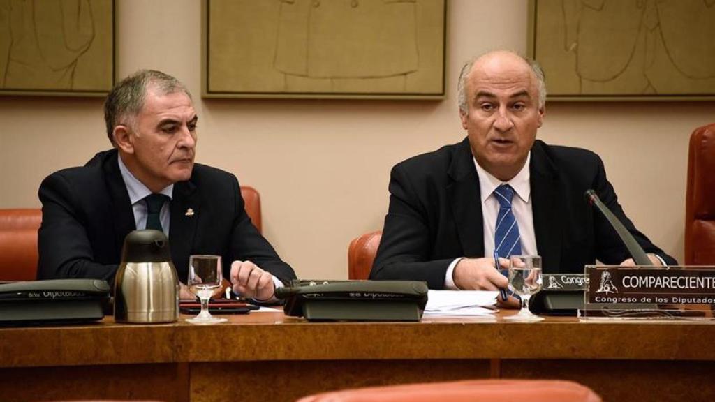 Fernando Benzo en el Congreso de los Diputados despidiendo el año cultural.