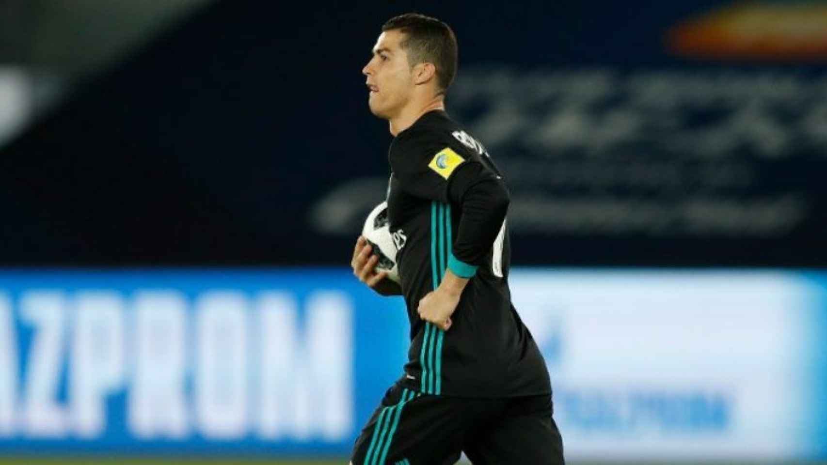 Cristiano marca el gol al Al Jazira