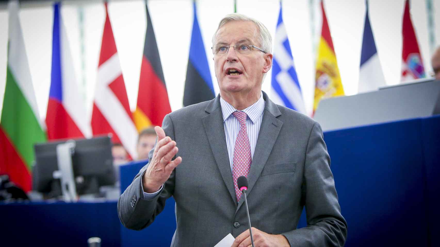 El negociador de la UE, Michel Barnier, durante un debate en la Eurocámara