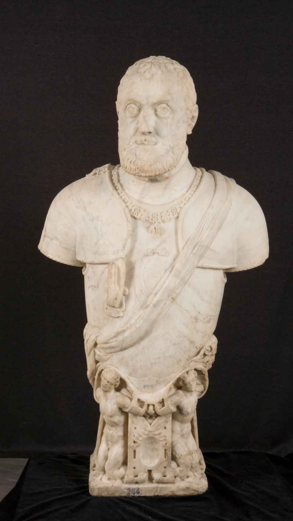 Busto de mármol de Carrara del Museo del Prado, realizado por los Leoni al tiempo que la que se vende ahora.