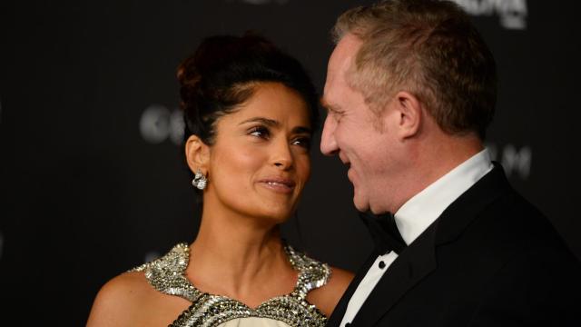 Salma Hayek junto a François-Henri Pinault.