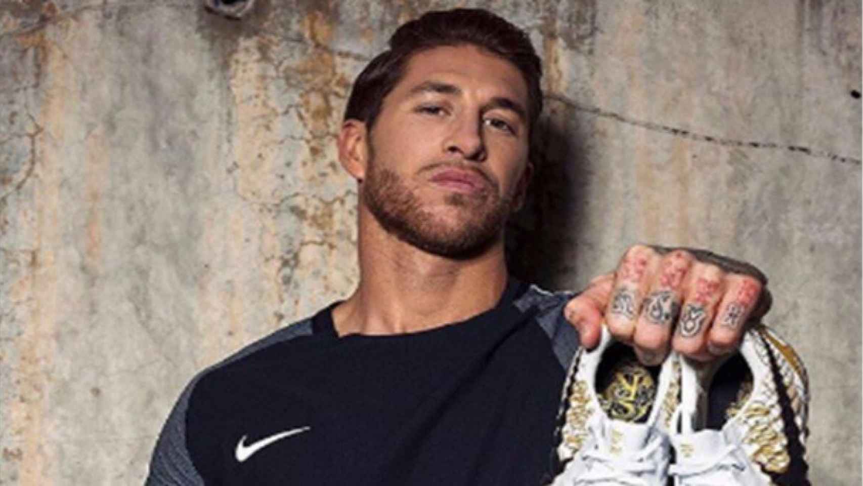 Sergio Ramos con sus nuevas botas. Foto: Instagram (@sergioramos)