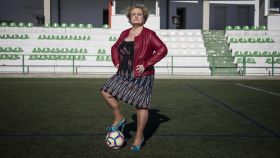 María Ruiz, directora de Radio Lebrija y locutora de fútbol durante 29 años.