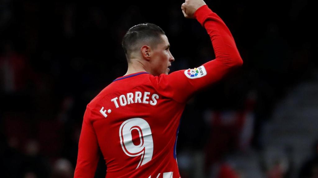 Fernando Torres celebra su gol.