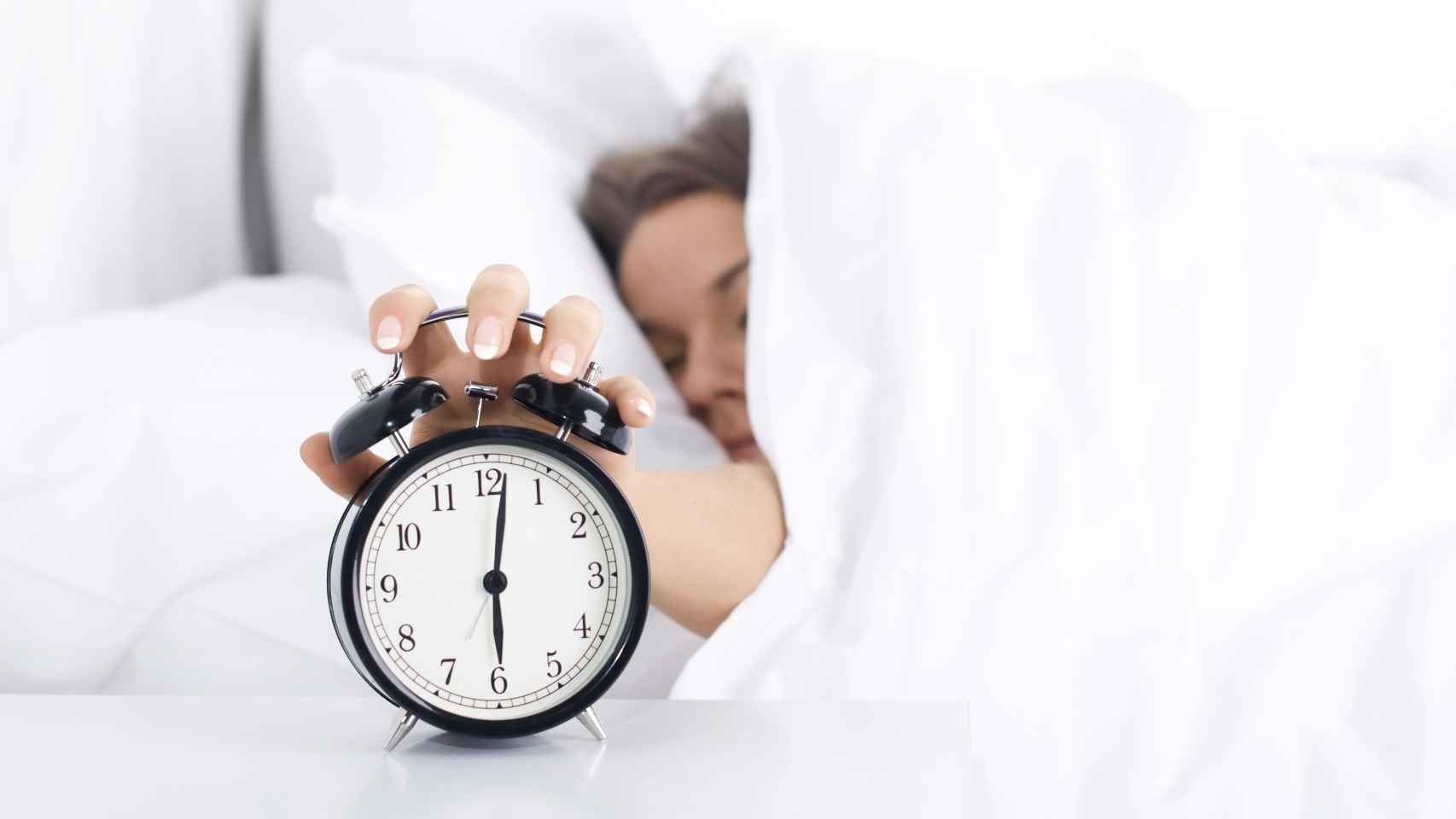 Olvídate del despertador: inventan una alarma silenciosa que te despierta  con vibraciones