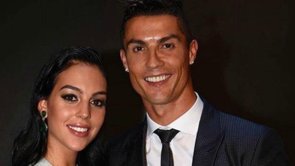 Cristiano y Georgina, en los The Best. Foto: Twitter (@Cristiano)