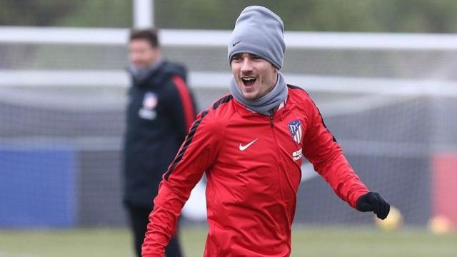 Griezmann, en un entrenamiento del Atlético de Madrid. Foto: Twitter (@Atleti)