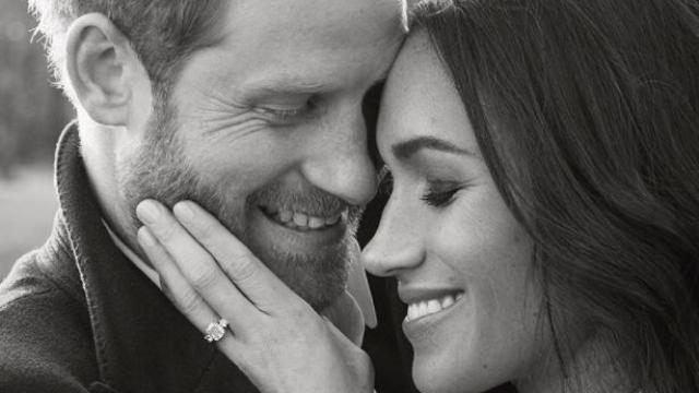 Imagen de la sesión de fotos con la que Harry y Meghan oficializan su compromiso.