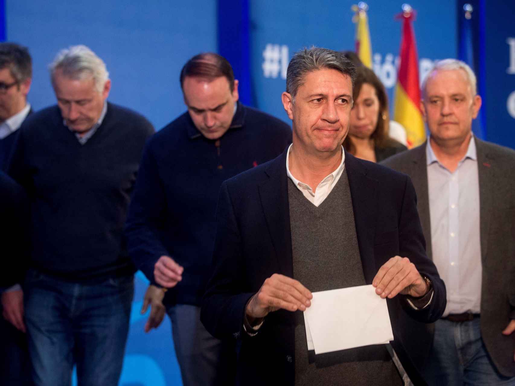 El candidato del PPC, Xavier García Albiol, en su comparecencia tras conocer los resultados.