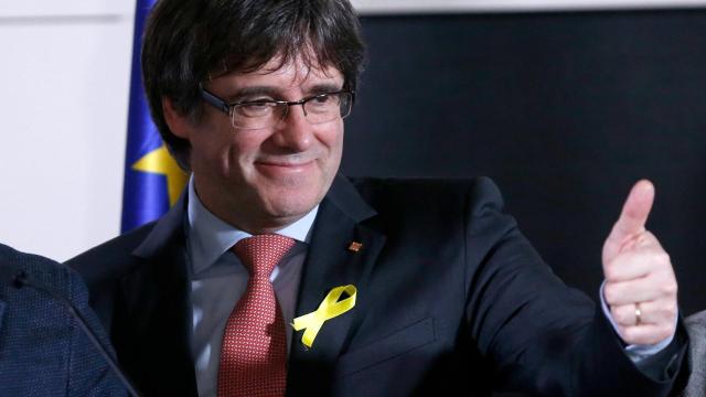 Carles Puigdemont celebra los resultados de Junts x Cat desde Bruselas.