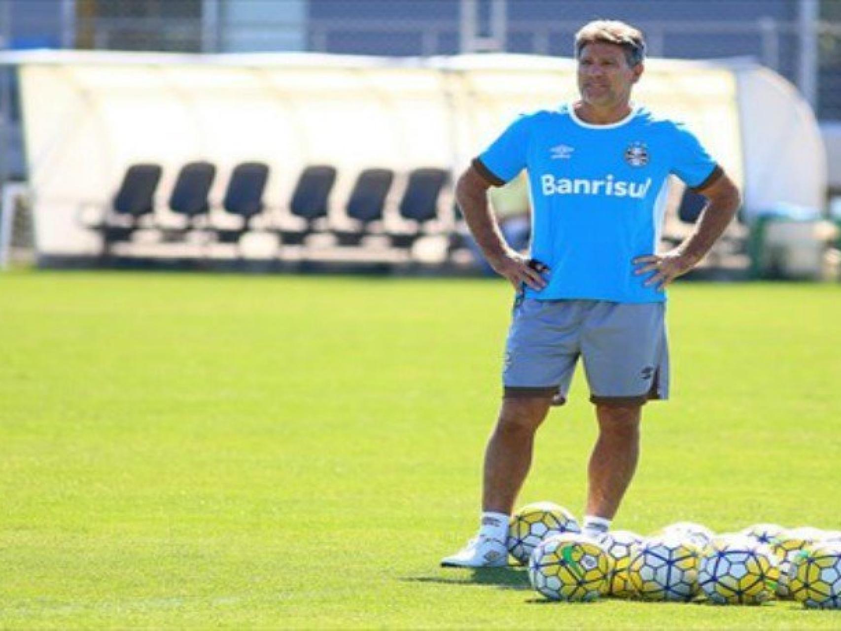 El comentario machista del entrenador del Gremio: 