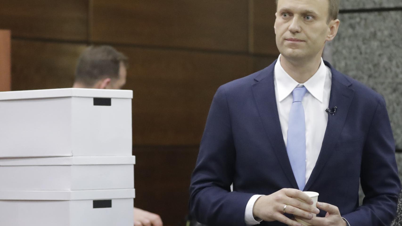 Navalni en la comisión electoral
