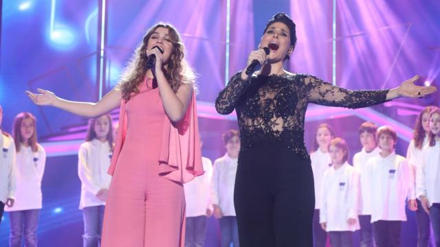 Amaia Romero y Rosa López en la gala navideña de Operación Triunfo.